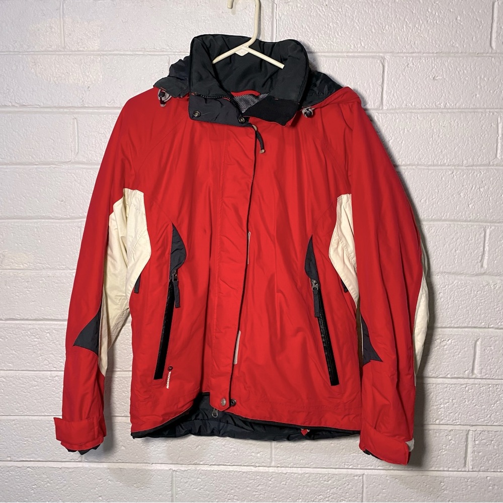 Ski / Snowboarding Jacket Winter Sports Medium Red Water Resistant Coat
